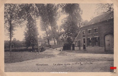 Hemptinne - La place