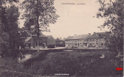 Hemptinne - La place