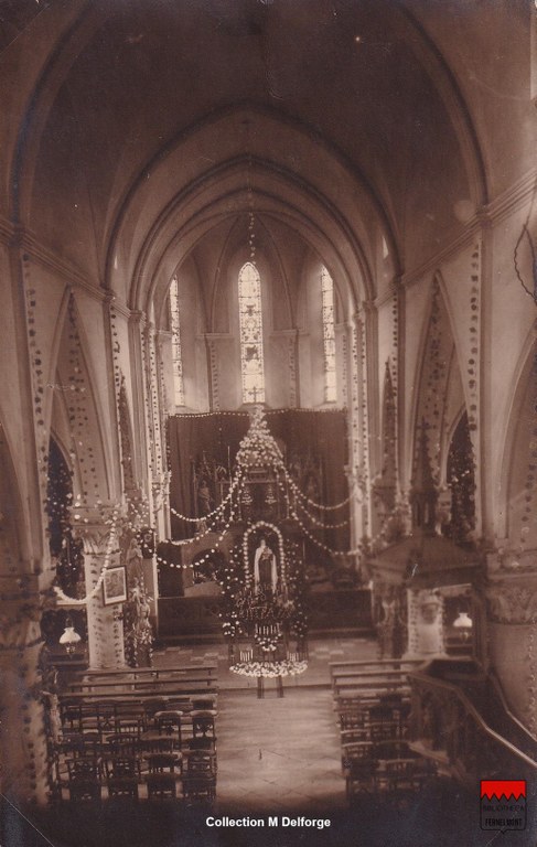 Hingeon - [ Intérieur de l'église ]