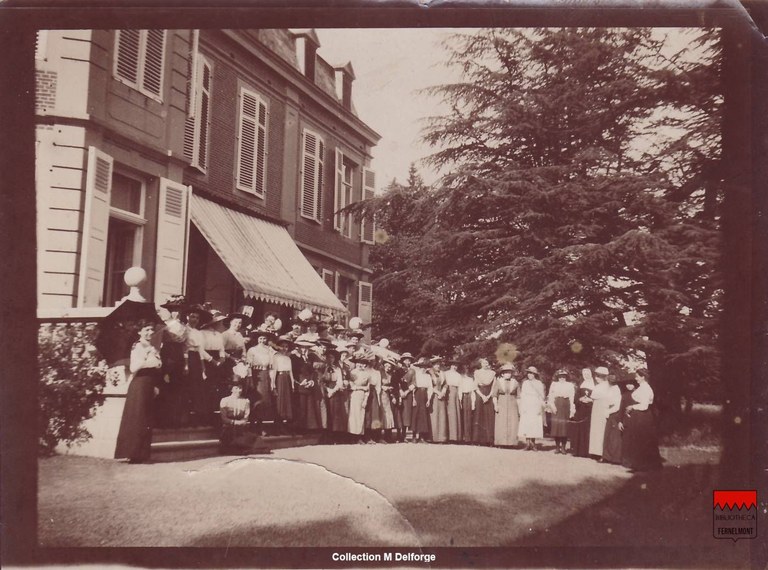 Marchovelette - Fête au château