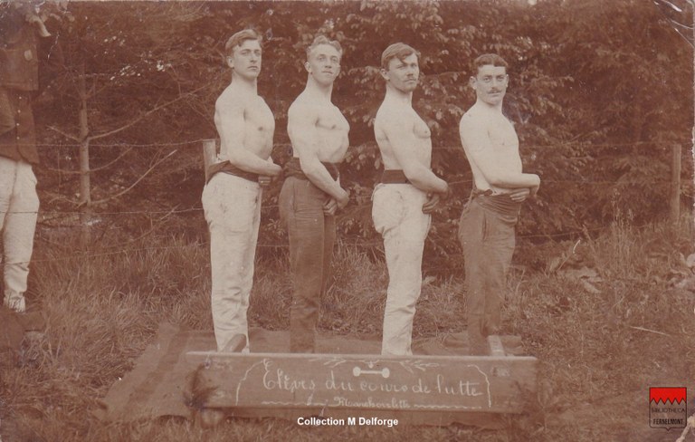 Marchovelette - Fort  Élèves du cours de lutte