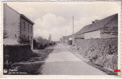Pontillas - La rue de Seressia