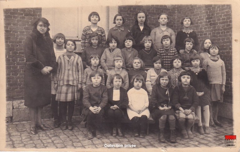 Bierwart - Classe des filles de l'école communale 1930