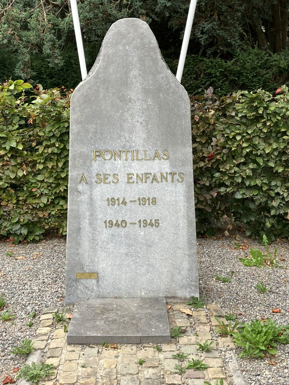 Pontillas à ses enfants 1914-1918 1940-1945