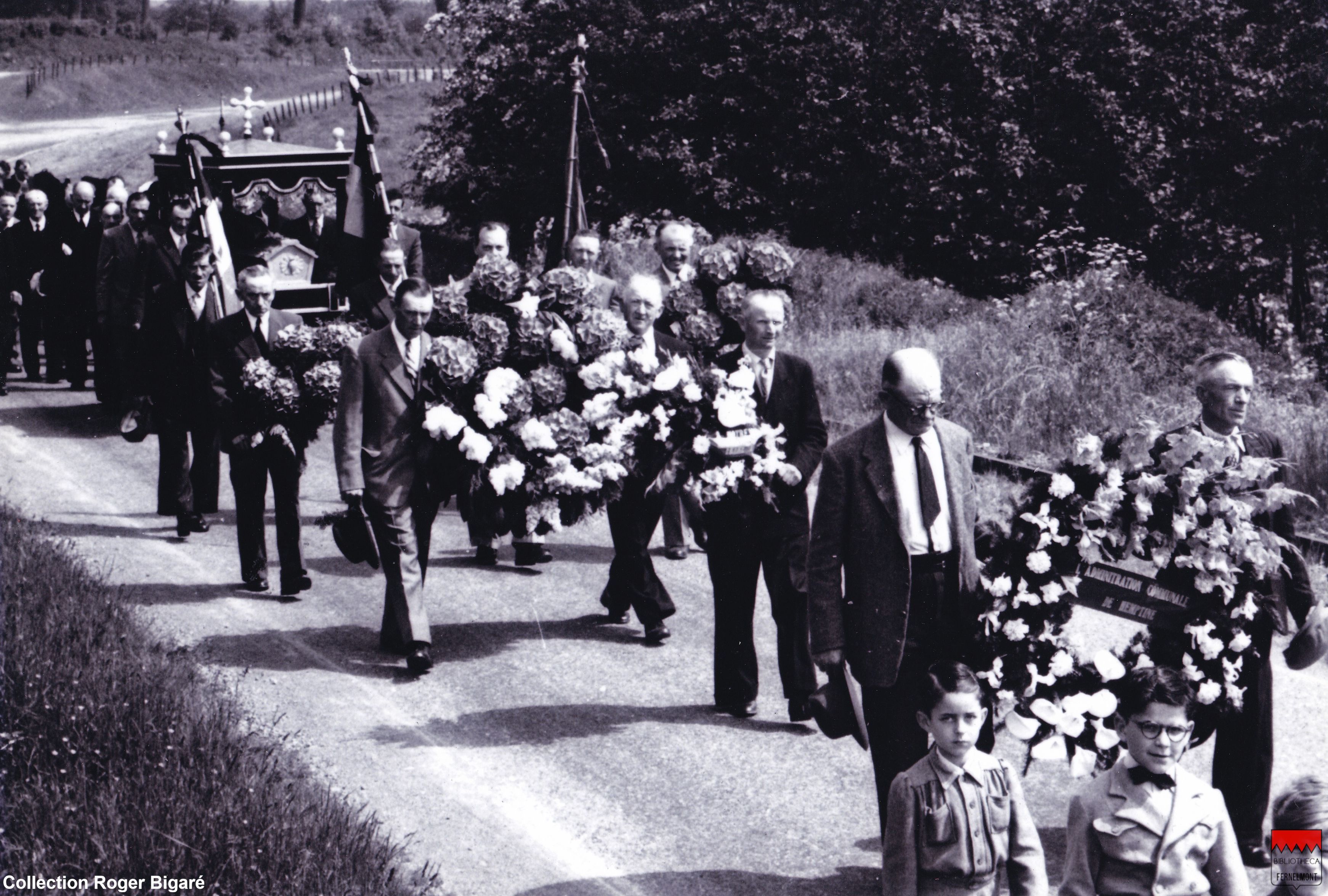 Cortège porteur de gerbes