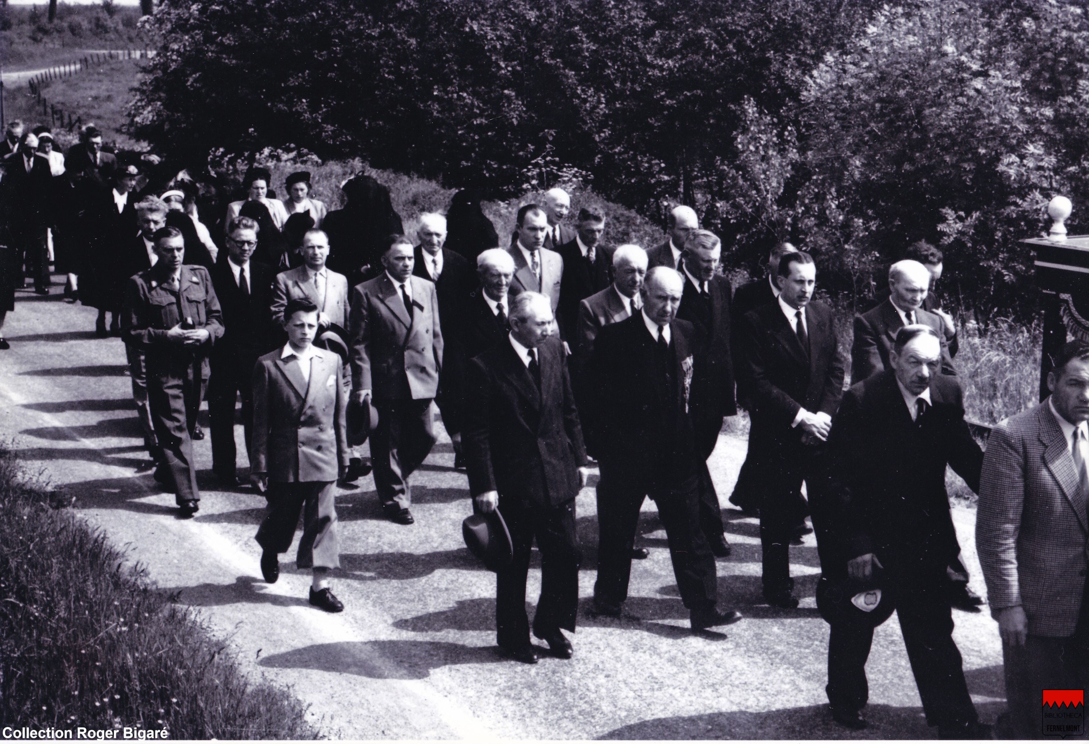 Cortège - les hommes